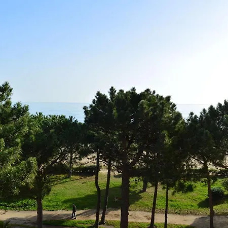 2 Pieces En Bord De Mer, 3 Couchages - - Fr-1-225-26 Apartment *